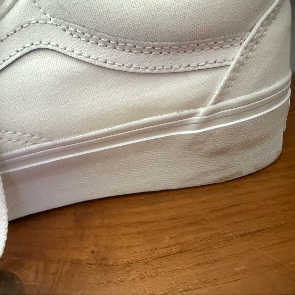 Vans Women's White Sneakers - Picture 4 of 6